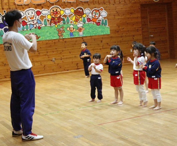 金曜日は体操の日 札幌白ゆり幼稚園