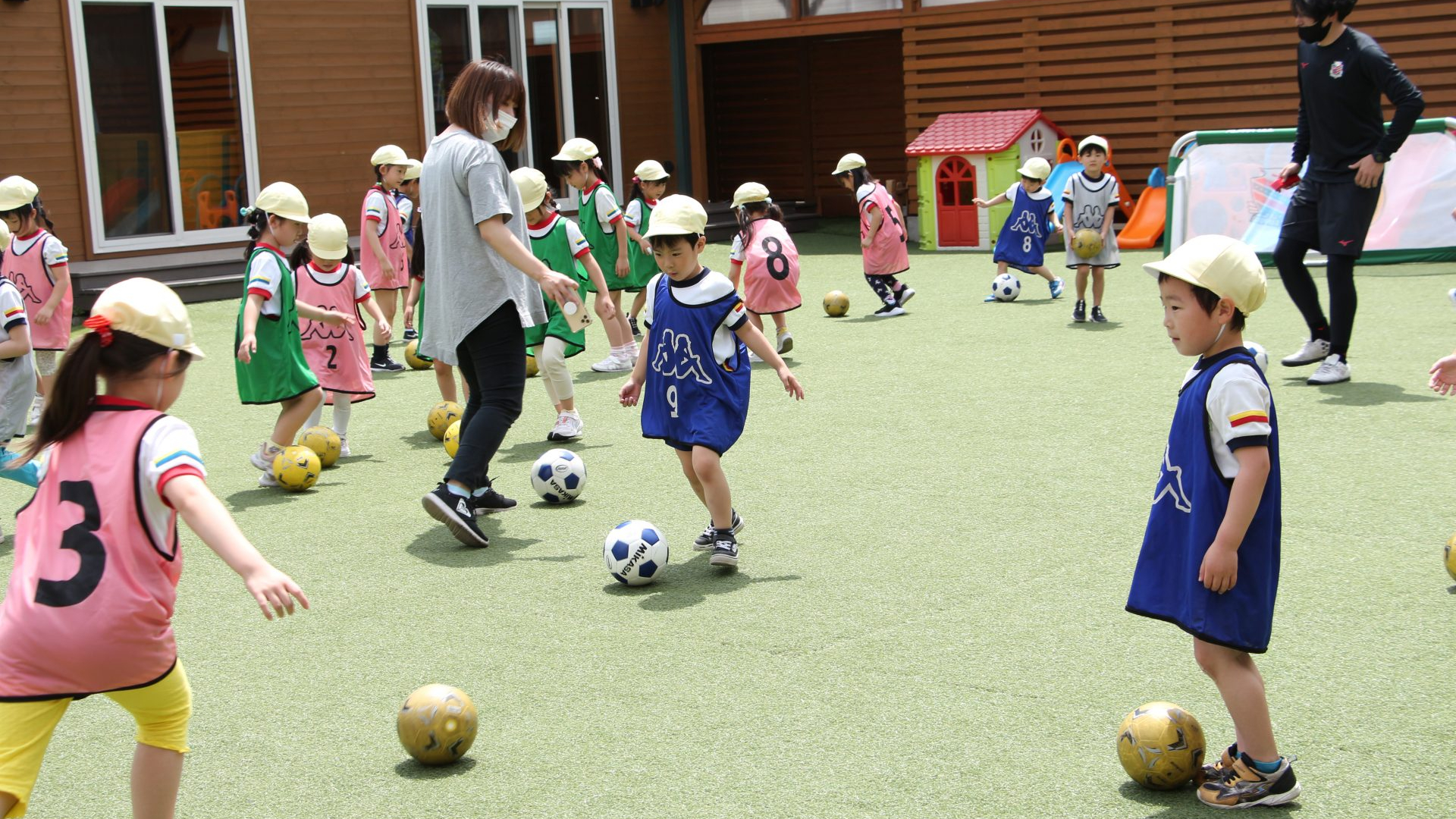 夢はでっかく Jリーガー 札幌白ゆり幼稚園